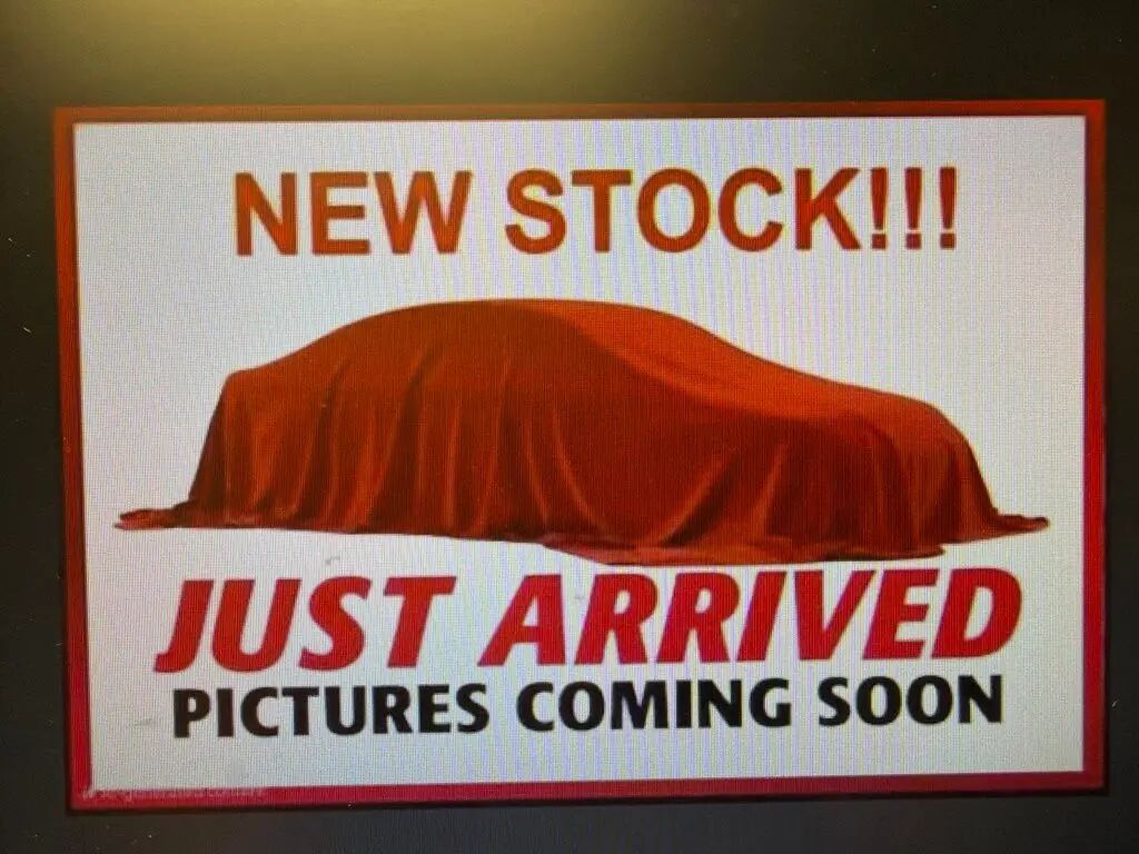 2022 Chevrolet Silverado 1500 Custom — photo 1 of 13