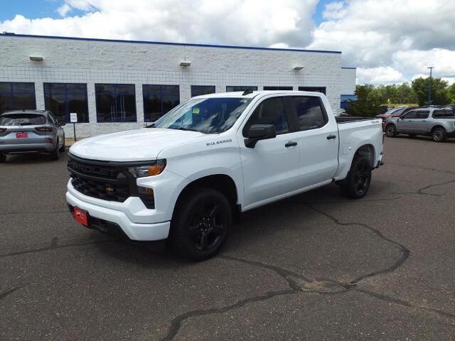 2023 Chevrolet Silverado 1500 Custom — photo 1 of 12