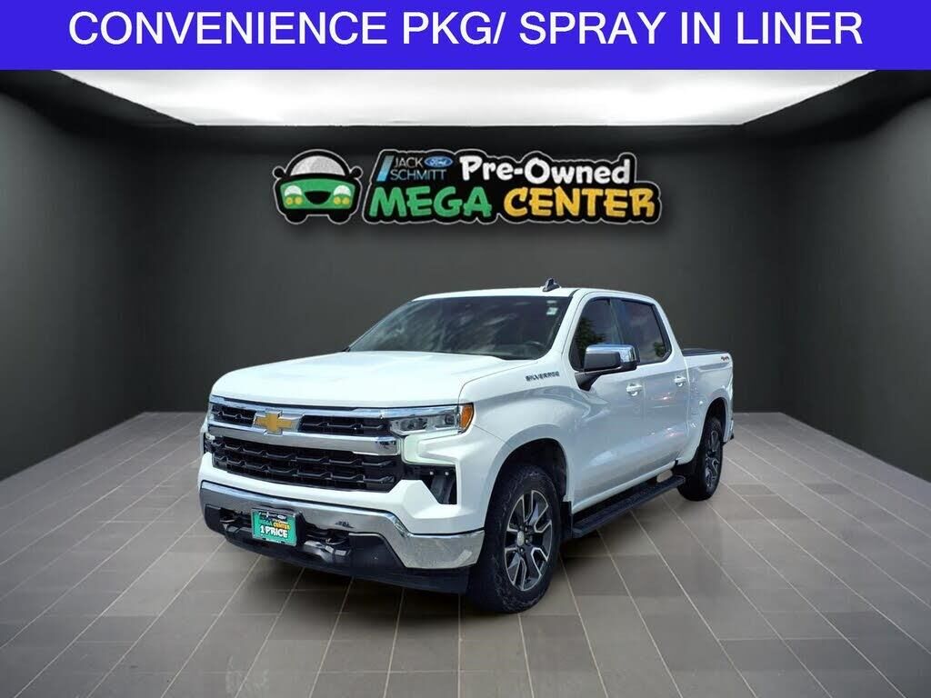 2022 Chevrolet Silverado 1500 LT — photo 1 of 1