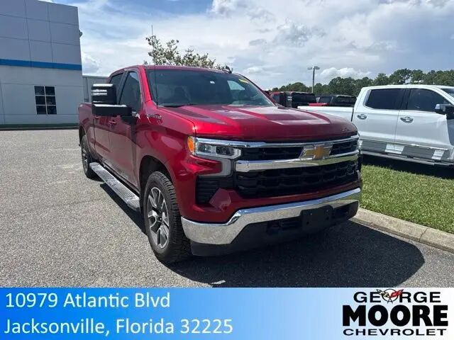 2023 Chevrolet Silverado 1500 LT — photo 1 of 39