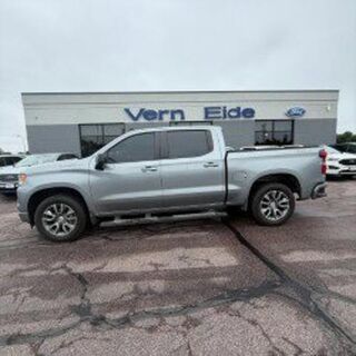 2024 Chevrolet Silverado 1500 RST — photo 1 of 1