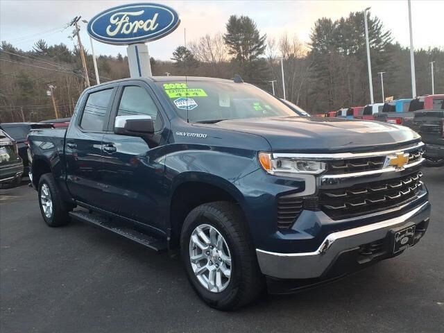 2022 Chevrolet Silverado 1500 LT — photo 1 of 13