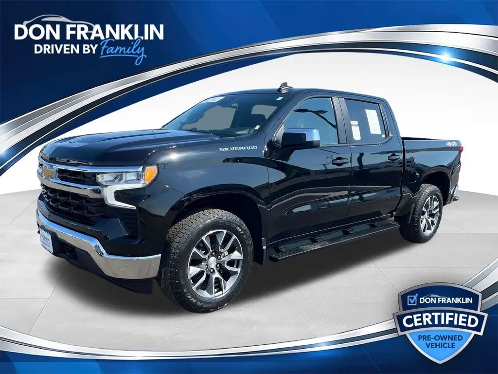 2023 Chevrolet Silverado 1500 LT — photo 1 of 38