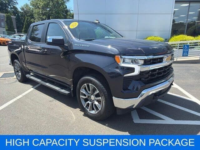 2024 Chevrolet Silverado 1500 LT — photo 1 of 2