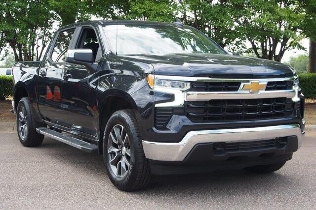 2023 Chevrolet Silverado 1500 LT — photo 1 of 19