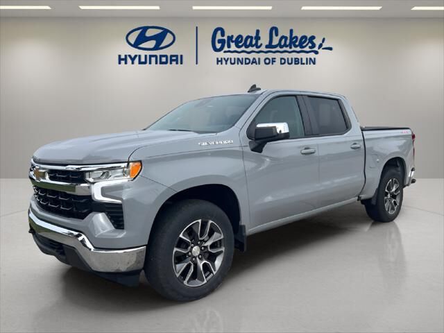 2024 Chevrolet Silverado 1500 LT — photo 1 of 13