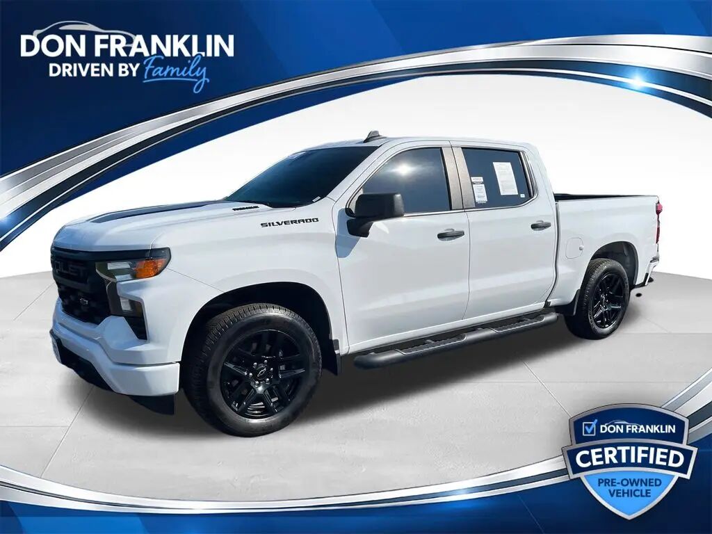 2025 Chevrolet Silverado 1500 Custom — photo 1 of 25