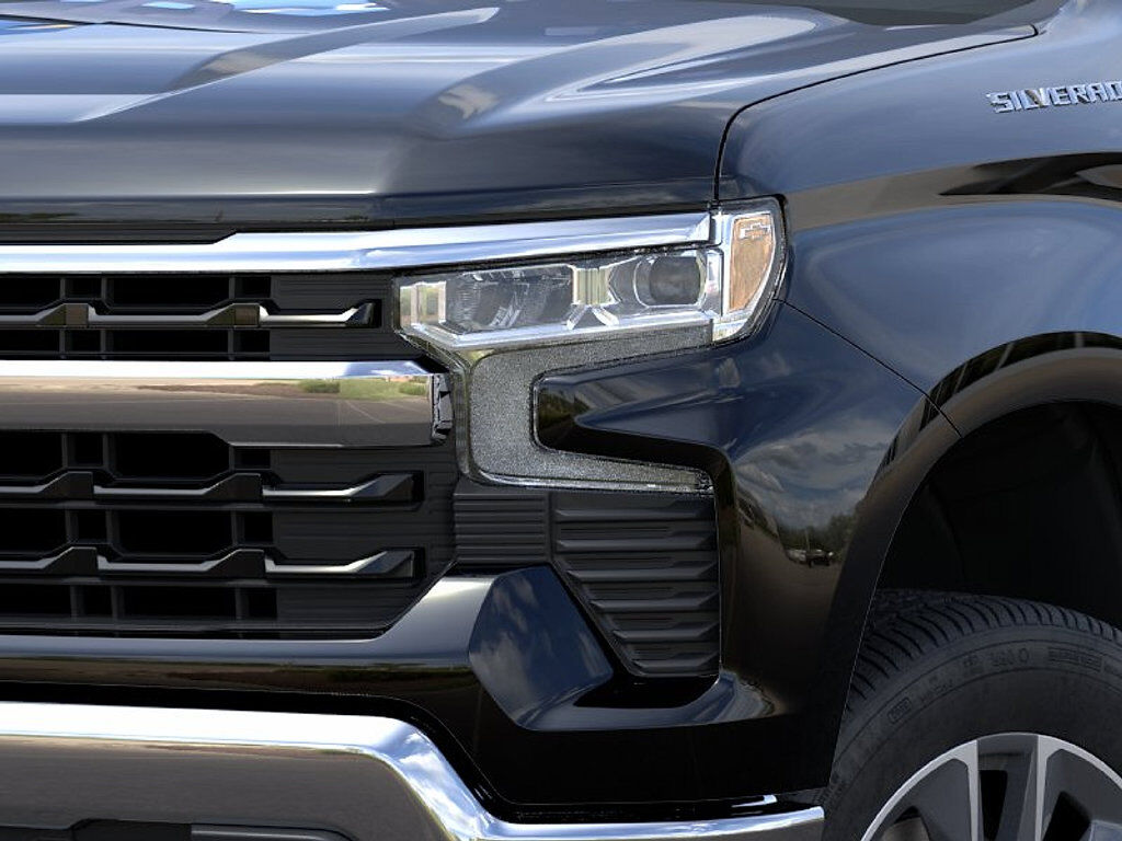 2026 Chevrolet Silverado 1500 LT — photo 1 of 2