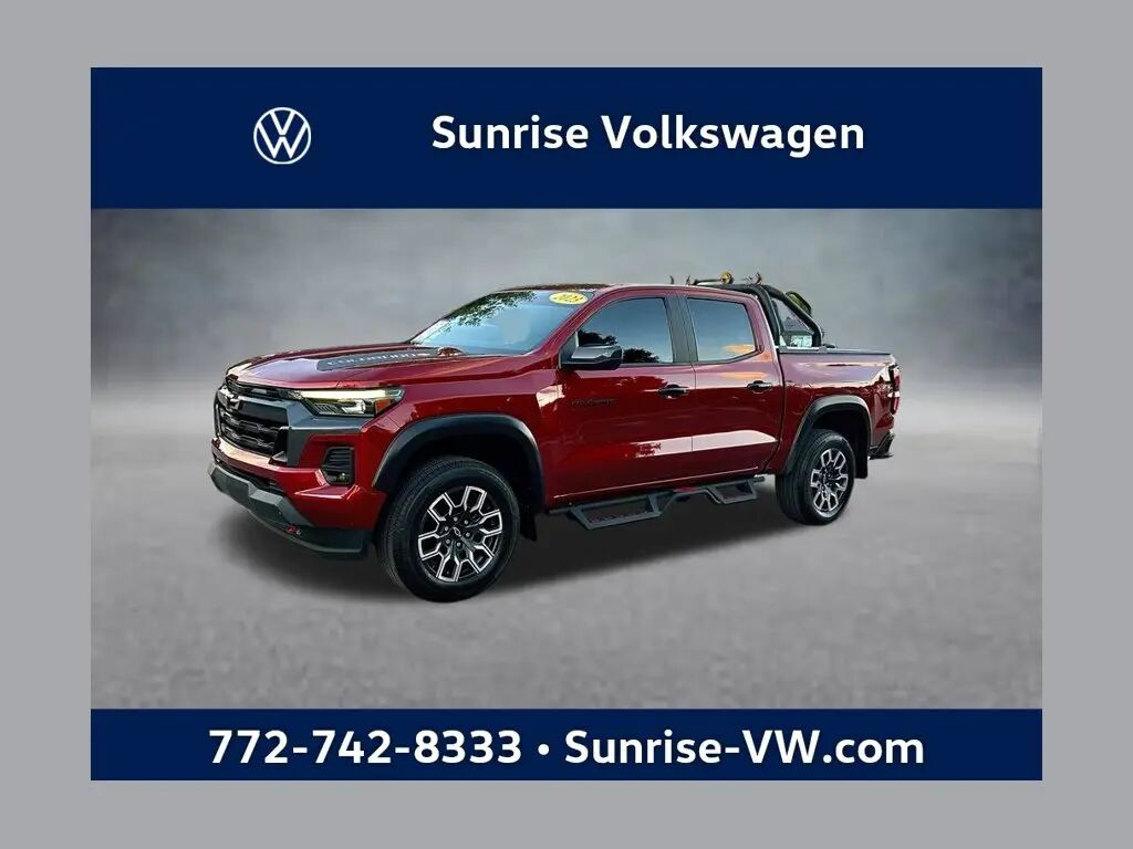 2023 Chevrolet Colorado LT — photo 1 of 13