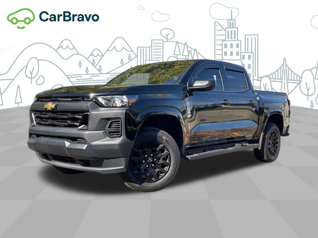 2025 Chevrolet Colorado WT/LT — photo 1 of 7