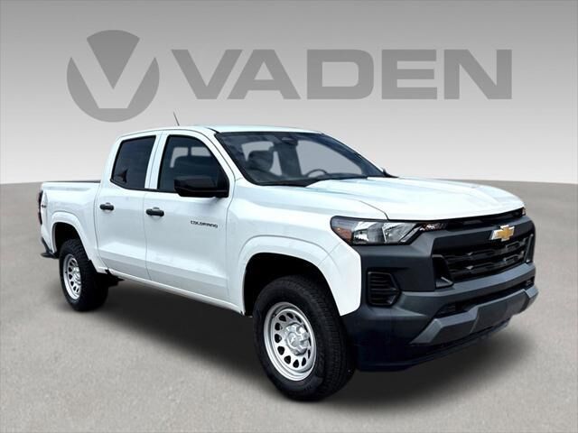 2024 Chevrolet Colorado Work Truck — photo 1 of 13