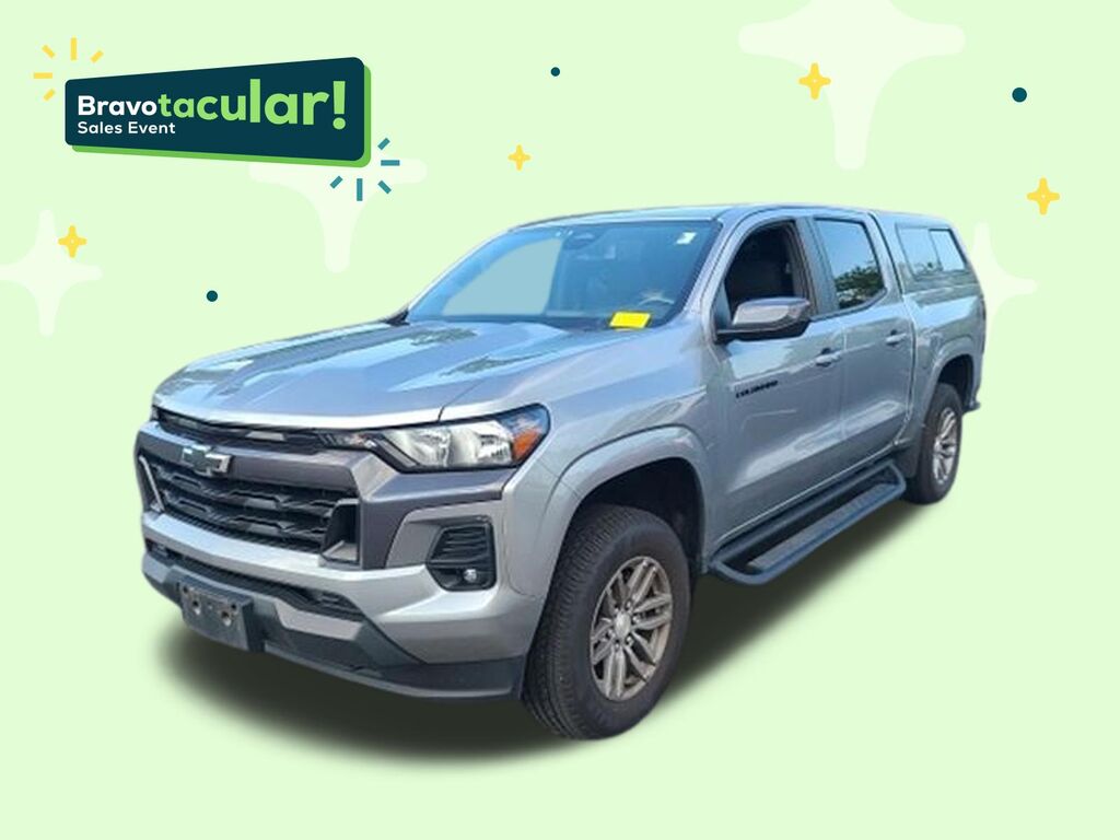 2023 Chevrolet Colorado 4WD LT — photo 1 of 6