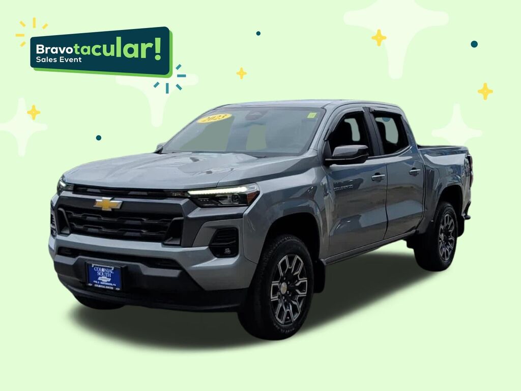 2023 Chevrolet Colorado 4WD LT — photo 1 of 7