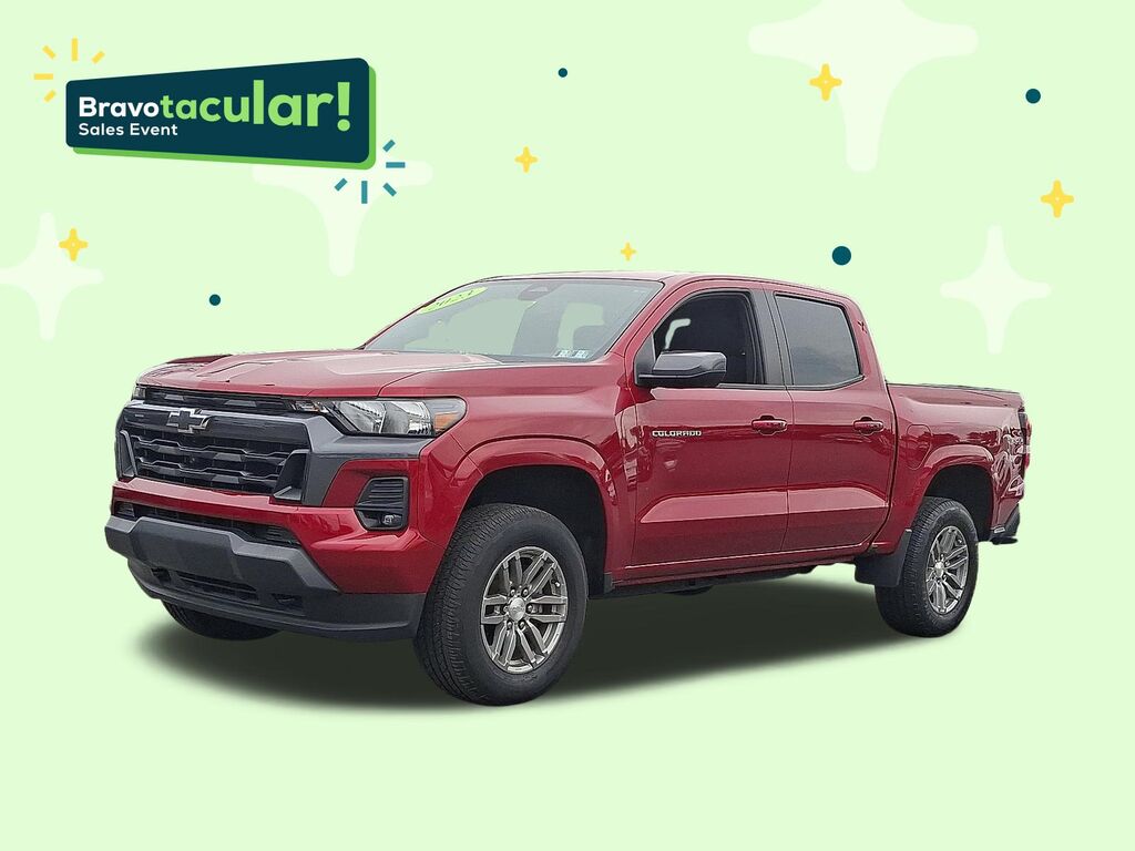 2023 Chevrolet Colorado 4WD LT — photo 1 of 6