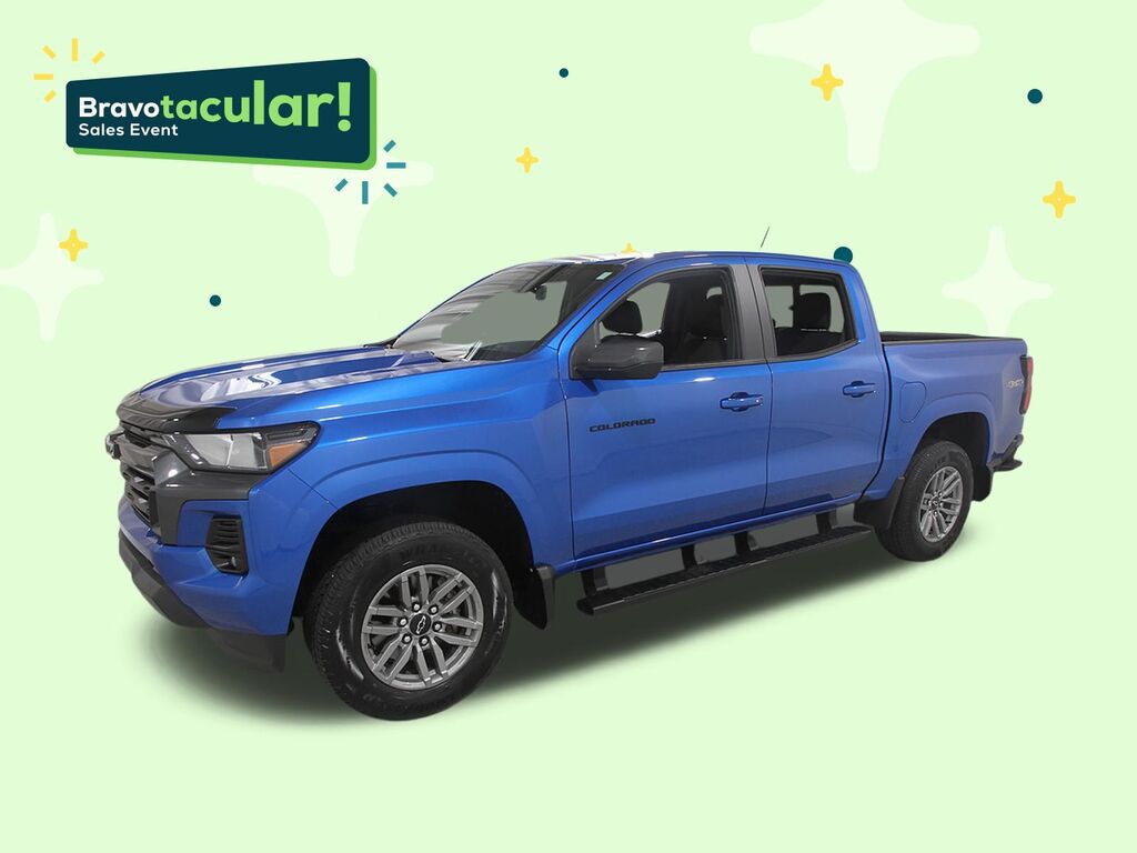 2024 Chevrolet Colorado LT — photo 1 of 7