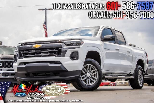 2024 Chevrolet Colorado LT — photo 1 of 41