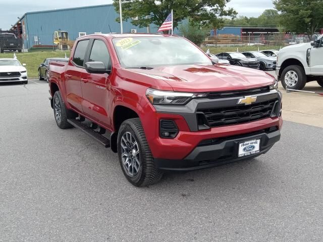 2023 Chevrolet Colorado LT