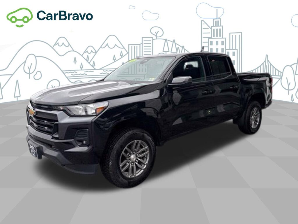 2024 Chevrolet Colorado LT — photo 1 of 7