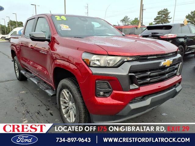 2024 Chevrolet Colorado LT — photo 1 of 26