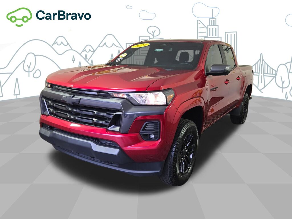 2023 Chevrolet Colorado 4WD LT — photo 1 of 7