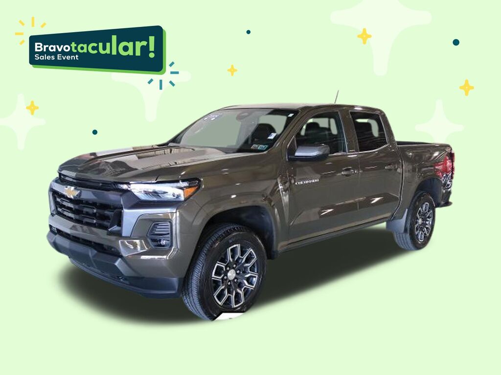 2024 Chevrolet Colorado LT — photo 1 of 7