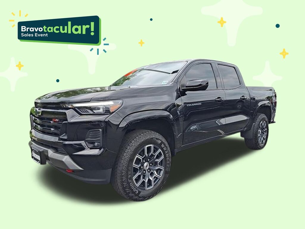 2023 Chevrolet Colorado Z71 — photo 1 of 6