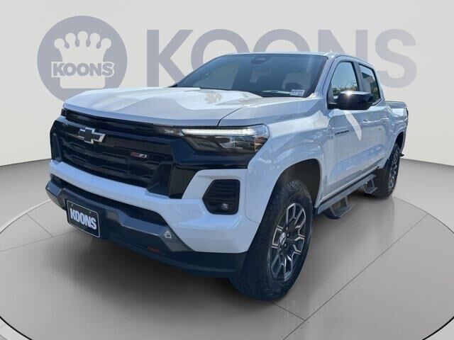 2024 Chevrolet Colorado Z71 — photo 1 of 26