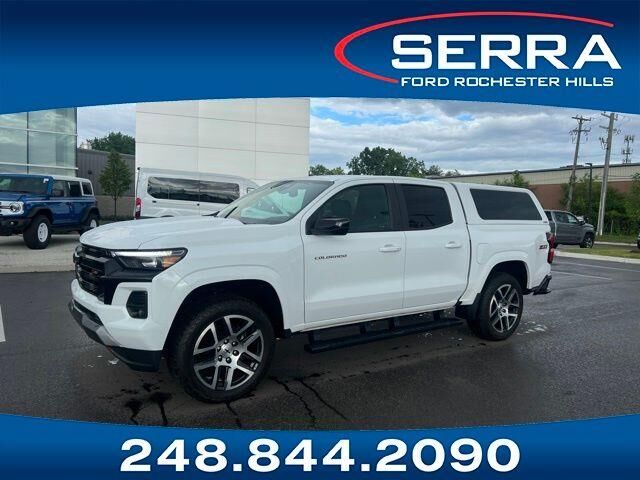 2023 Chevrolet Colorado Z71 — photo 1 of 13