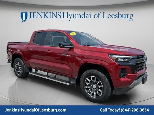 2023 Chevrolet Colorado Z71 — photo 1 of 2