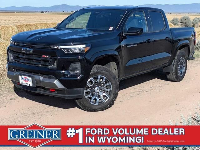 2024 Chevrolet Colorado Z71 — photo 1 of 13