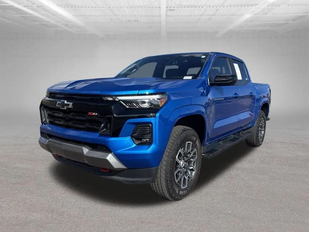 2024 Chevrolet Colorado Z71 — photo 1 of 1