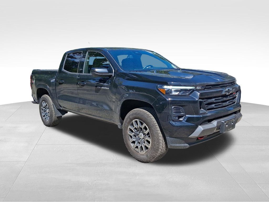 2023 Chevrolet Colorado Z71 — photo 1 of 1