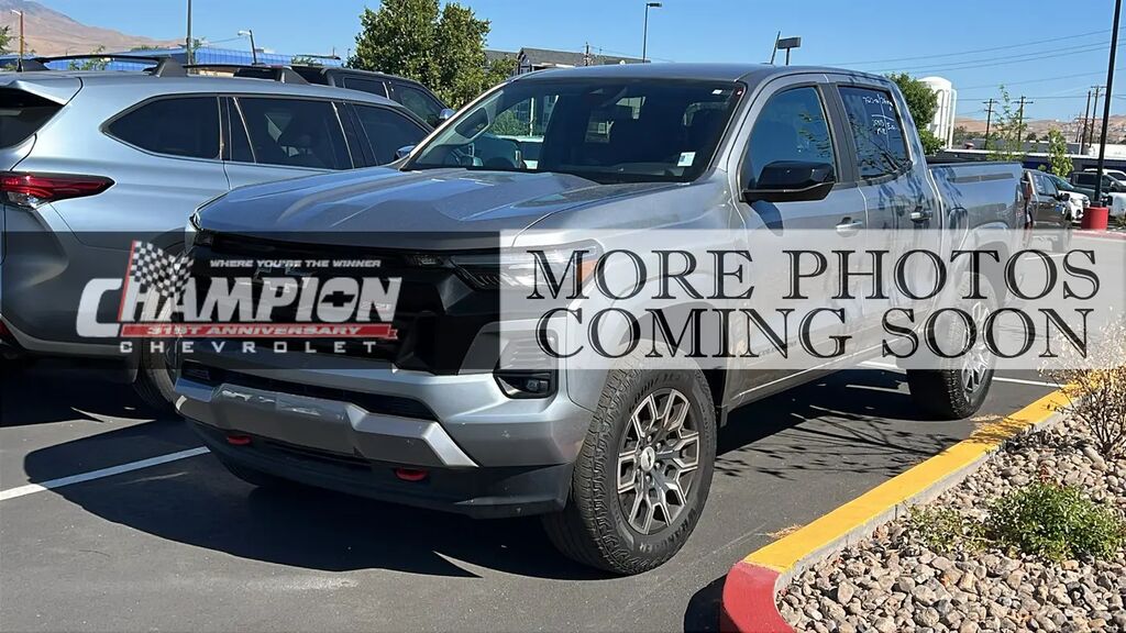 2023 Chevrolet Colorado Z71 — photo 1 of 3