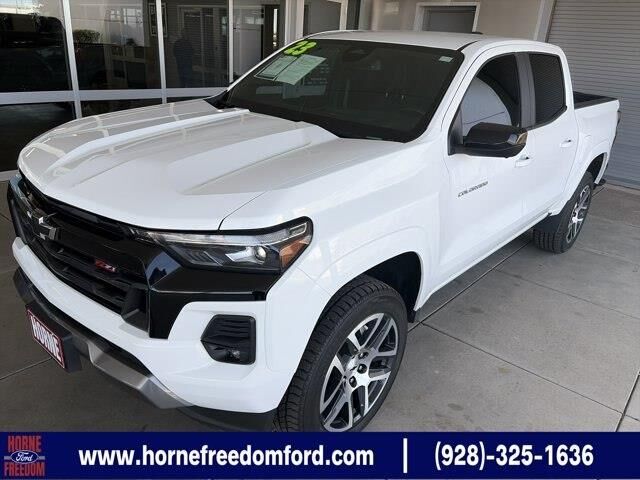 2023 Chevrolet Colorado Z71 — photo 1 of 26