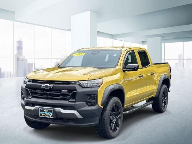 2023 Chevrolet Colorado Trail Boss — photo 1 of 13