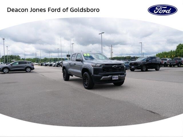 2023 Chevrolet Colorado Trail Boss — photo 1 of 13