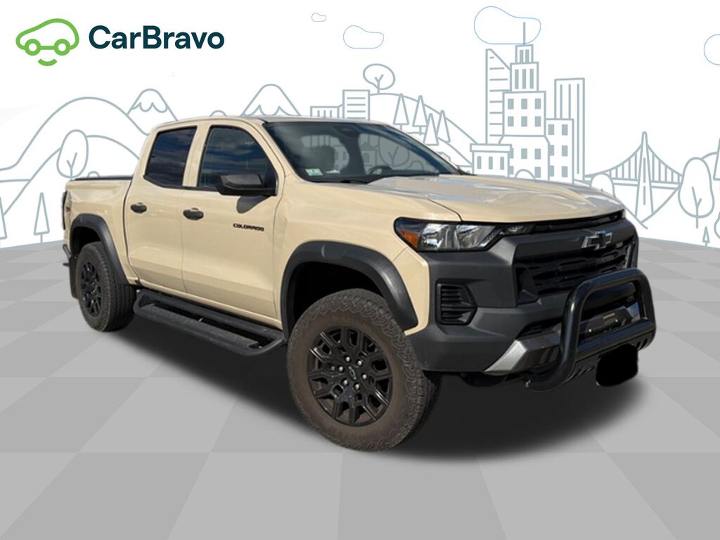 2024 Chevrolet Colorado Trail Boss — photo 1 of 6