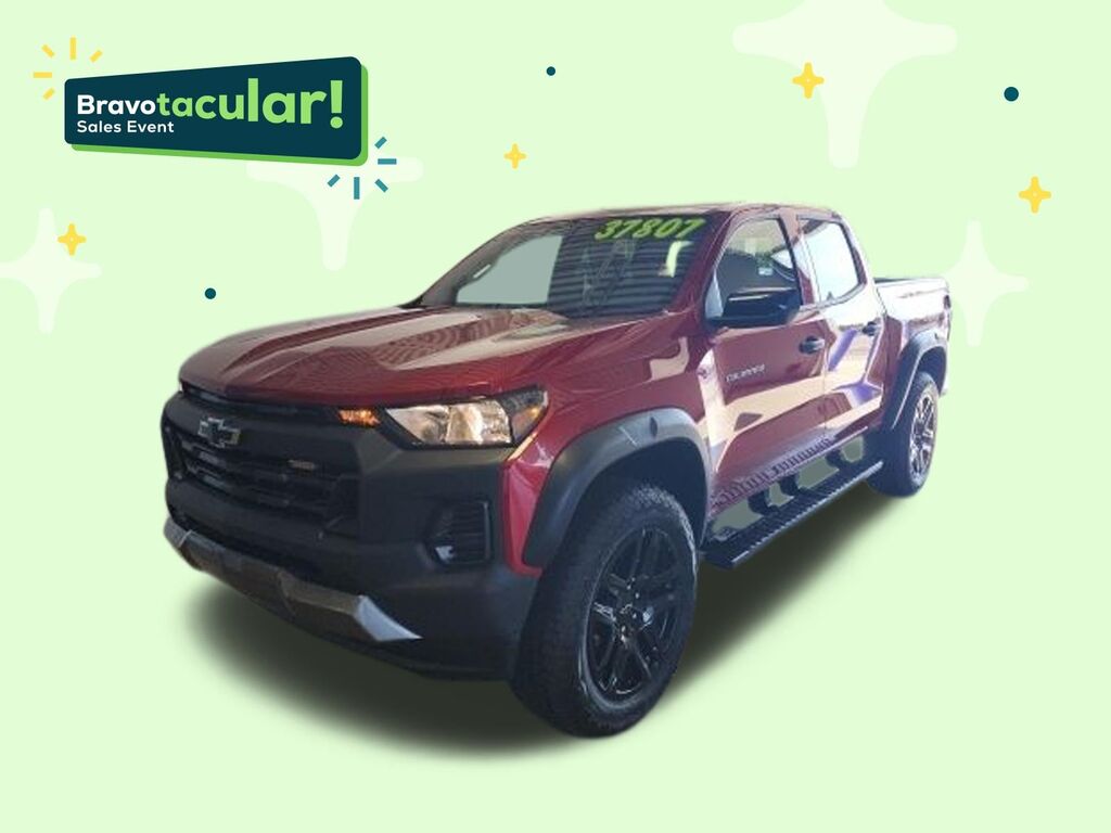2024 Chevrolet Colorado Trail Boss — photo 1 of 6