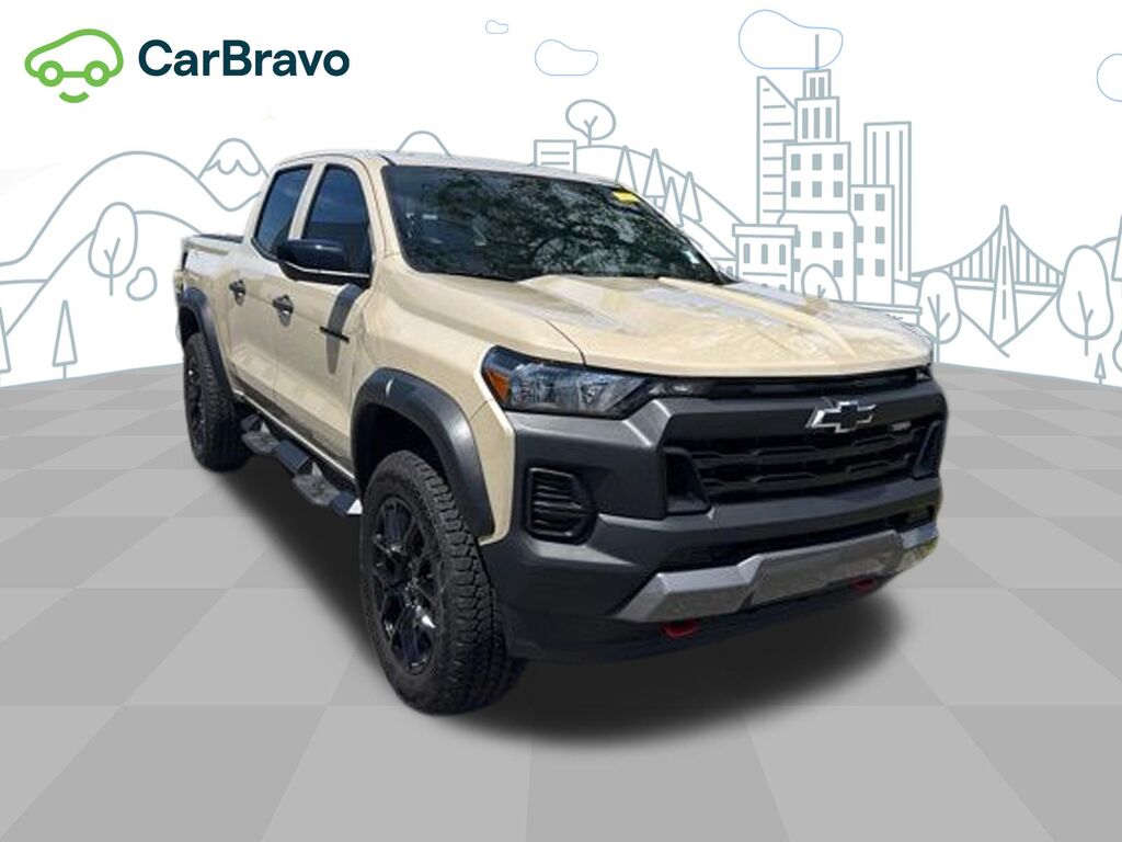 2024 Chevrolet Colorado Trail Boss — photo 1 of 6