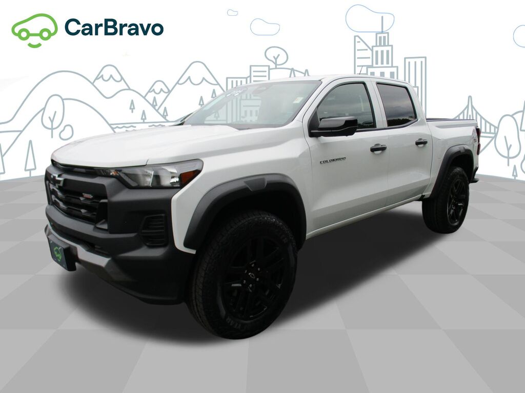 2024 Chevrolet Colorado Trail Boss — photo 1 of 6