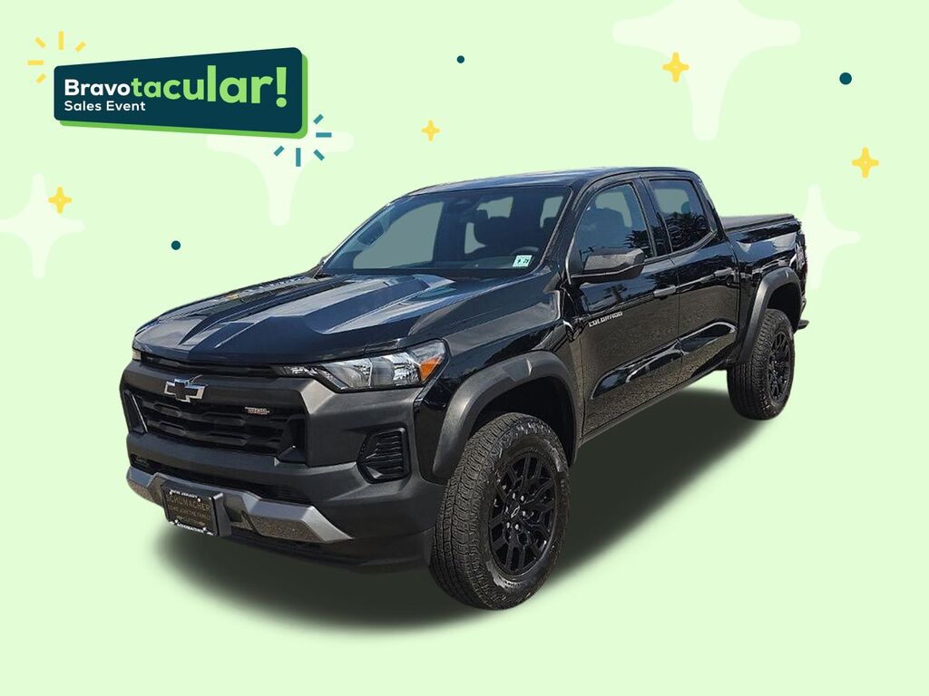 2023 Chevrolet Colorado Trail Boss — photo 1 of 7