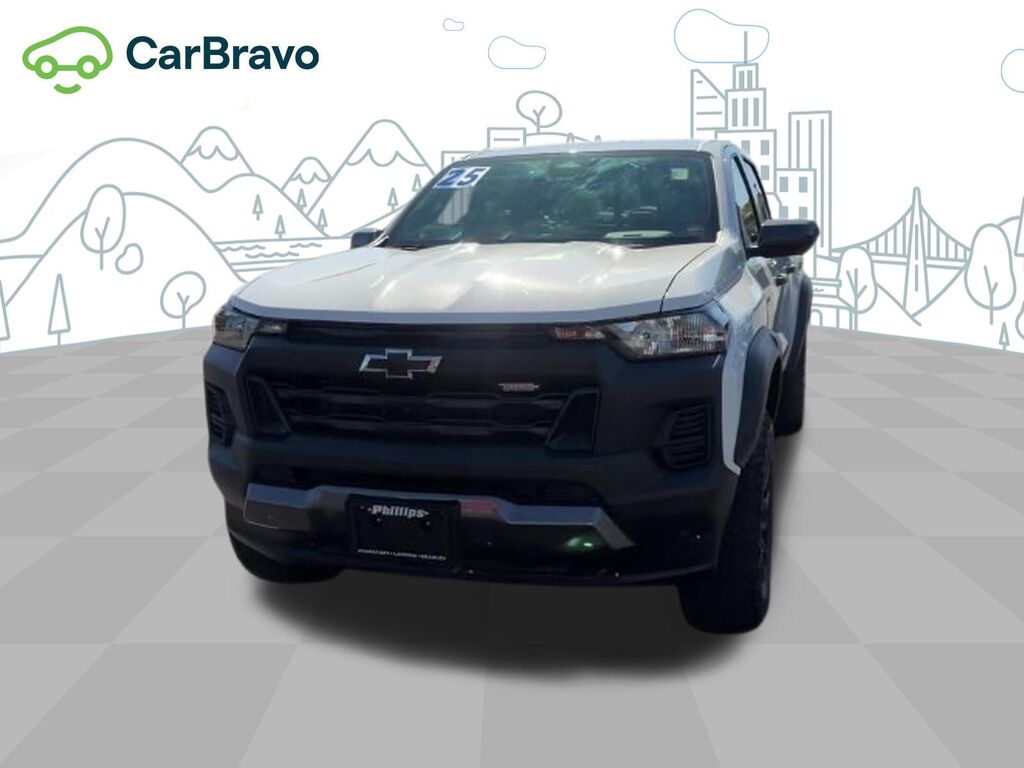 2025 Chevrolet Colorado Trail Boss — photo 1 of 7