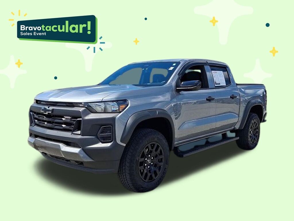 2024 Chevrolet Colorado Trail Boss — photo 1 of 6