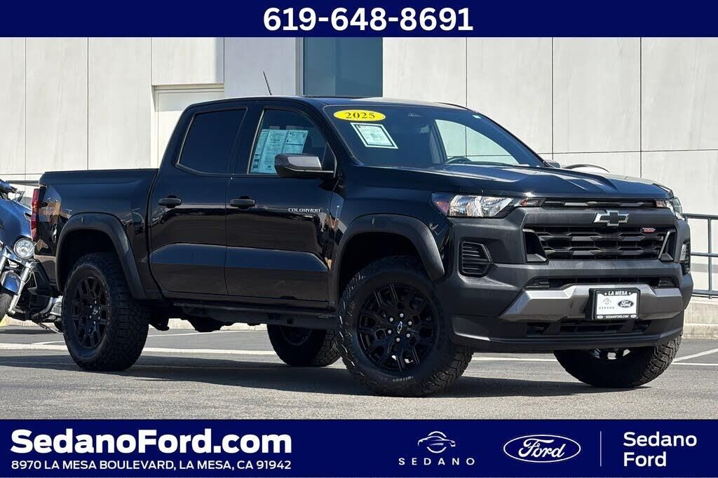 2025 Chevrolet Colorado Trail Boss — photo 1 of 1