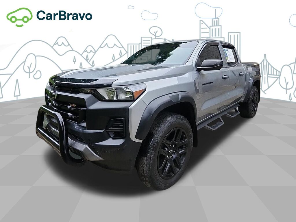 2023 Chevrolet Colorado 4WD Trail Boss — photo 1 of 7