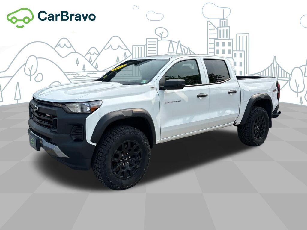 2023 Chevrolet Colorado Trail Boss — photo 1 of 6