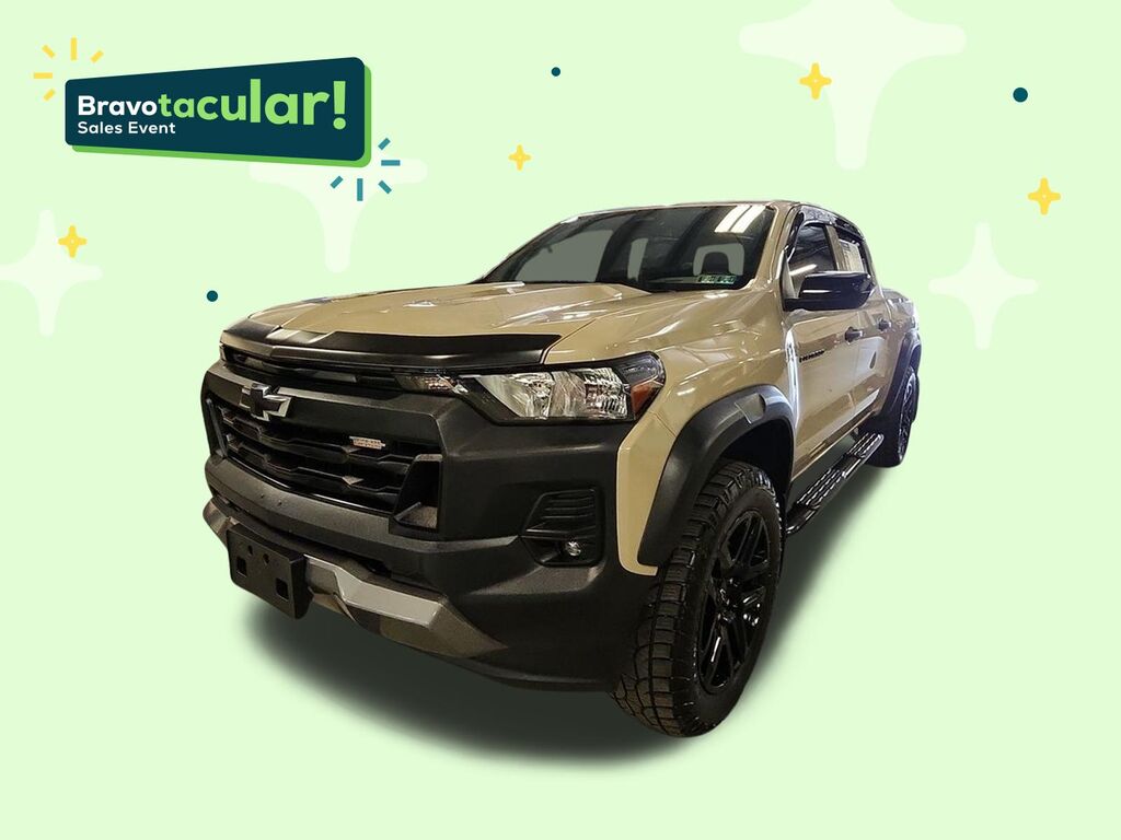 2024 Chevrolet Colorado Trail Boss — photo 1 of 7