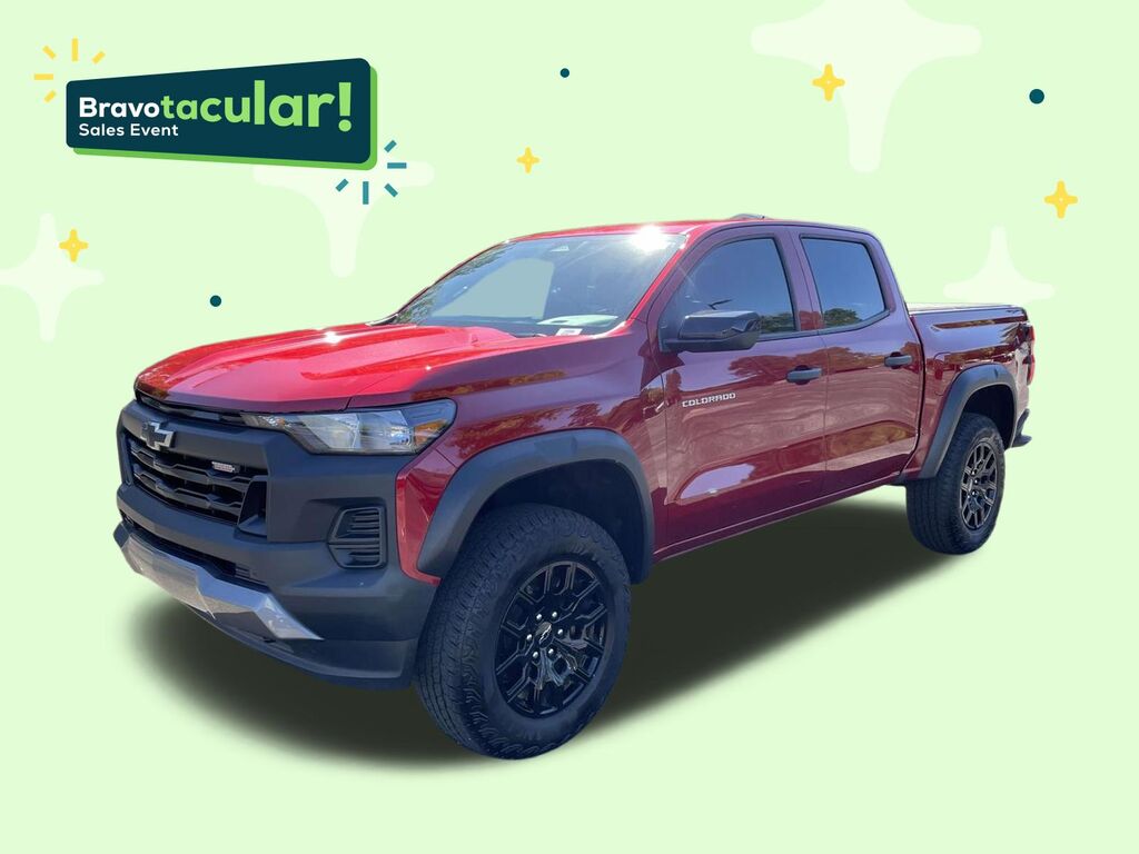 2024 Chevrolet Colorado Trail Boss — photo 1 of 7