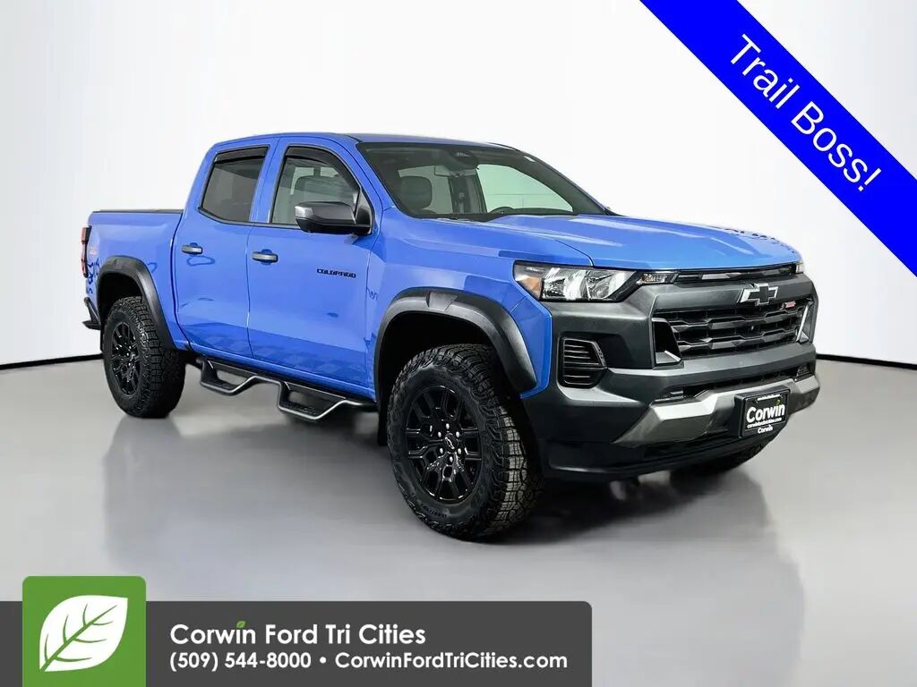 2025 Chevrolet Colorado Trail Boss — photo 1 of 48