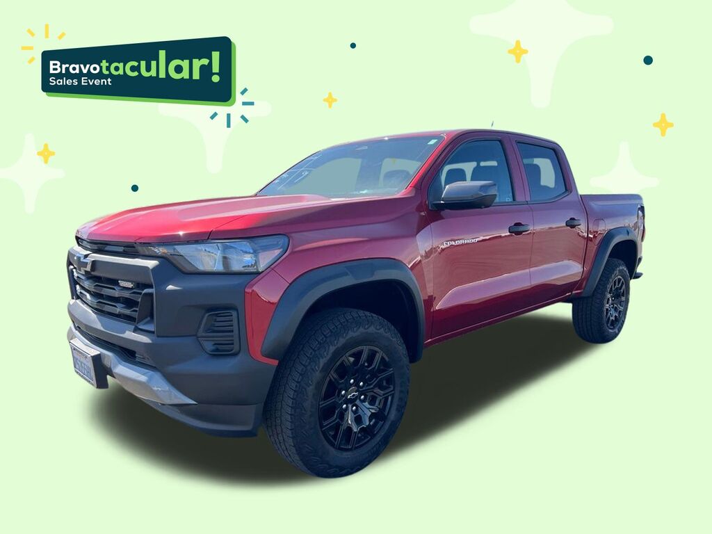 2025 Chevrolet Colorado Trail Boss — photo 1 of 6